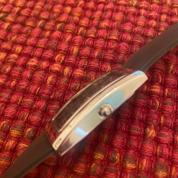 Vintage Gucci Women’s Watch Model 10006 - Picture 4 of 5